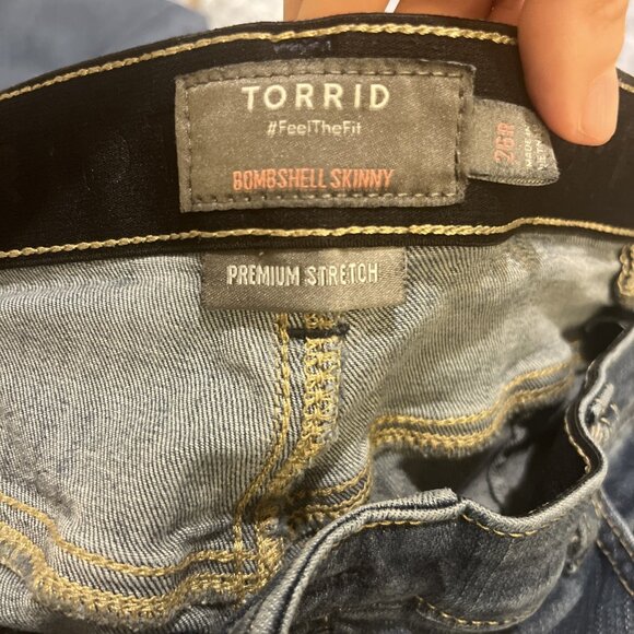 Torrid Jeans Women’s 26R Premium Stretch High Rise Bombshell Skinny Ankle Denim - Picture 3 of 11